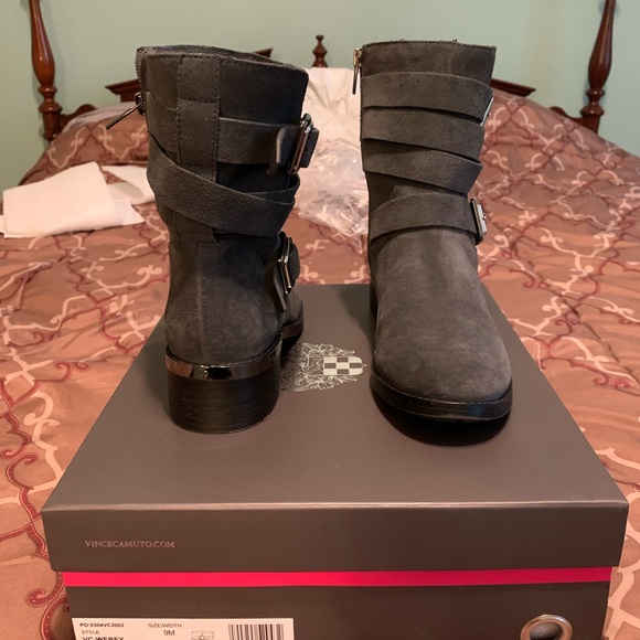 Vince Camuto boots - Picture 2 of 8